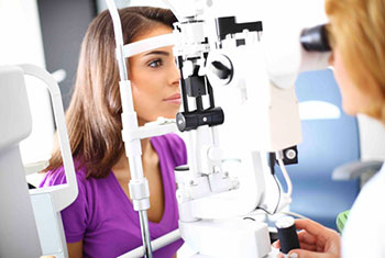 měření zraku optometristou